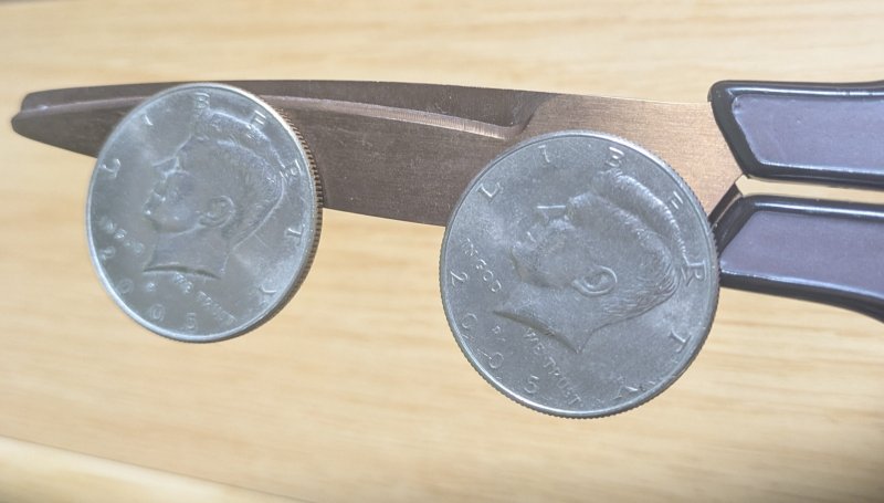 画像1: ＜ほぼ新品＞強力マグネット「マグネットハーフダラー」 (1)