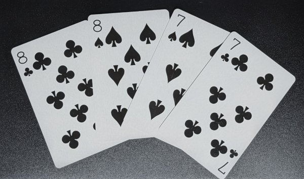 画像5: ＜ほぼ新品＞ 謎のトランプ 「DONNNA USA GOLD PLAYNG CARDS」 (5)