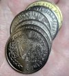 画像2:  神 ＜ほぼ新品＞超使えるコイン「金貨の魔力（飛行するコイン）」 (2)