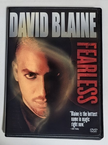 画像1: ＜ほぼ新品＞字幕・ ストリートマジックの火付け役 「DAVID BLAINE FEARLESS」 (1)